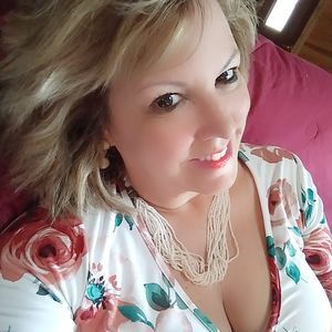 Meet your Posher, Debra